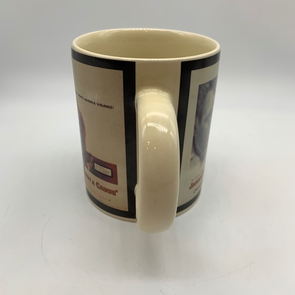 Warner Bros James Dean 'Rebel Without A Cause' Retro Ceramic Mug - Picture 6 of 12